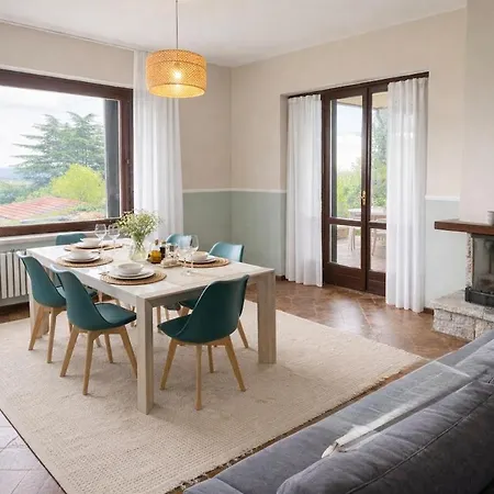 I Tre Fratelli Ad Arona 4br, Garden, Jacuzzi, Villa